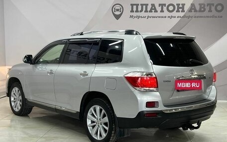 Toyota Highlander III, 2012 год, 2 193 000 рублей, 7 фотография