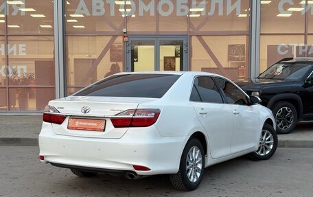 Toyota Camry, 2015 год, 2 100 000 рублей, 5 фотография