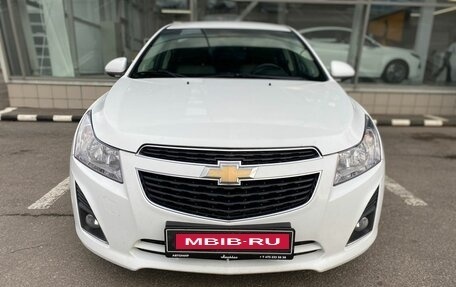 Chevrolet Cruze II, 2013 год, 865 000 рублей, 2 фотография