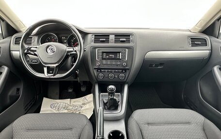 Volkswagen Jetta VI, 2016 год, 1 195 000 рублей, 12 фотография