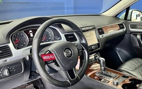 Volkswagen Touareg III, 2013 год, 1 549 000 рублей, 10 фотография