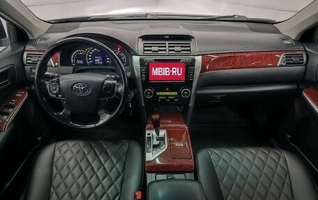 Toyota Camry, 2013 год, 1 670 000 рублей, 12 фотография