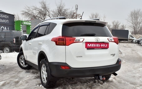 Toyota RAV4, 2014 год, 2 070 000 рублей, 4 фотография