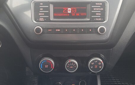 KIA Rio III рестайлинг, 2015 год, 540 000 рублей, 2 фотография