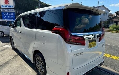 Toyota Alphard III, 2022 год, 3 830 000 рублей, 5 фотография