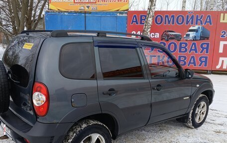 Chevrolet Niva I рестайлинг, 2012 год, 500 000 рублей, 15 фотография