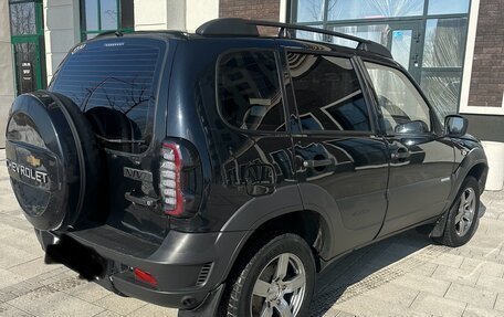 Chevrolet Niva I рестайлинг, 2013 год, 700 000 рублей, 16 фотография