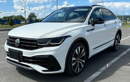 Volkswagen Tiguan II, 2022 год, 3 560 000 рублей, 1 фотография