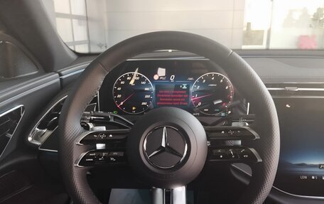 Mercedes-Benz E-Класс, 2024 год, 8 420 000 рублей, 10 фотография