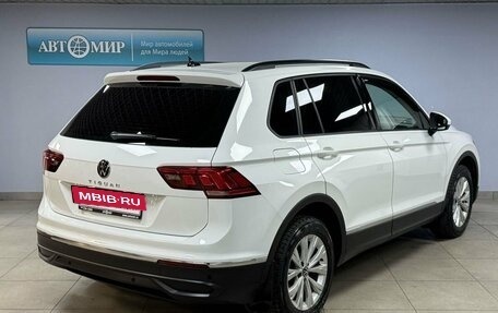 Volkswagen Tiguan II, 2021 год, 2 943 000 рублей, 7 фотография