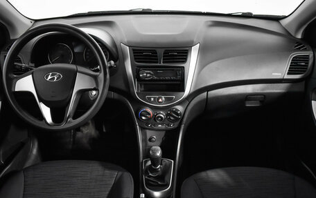Hyundai Solaris II рестайлинг, 2016 год, 790 000 рублей, 12 фотография