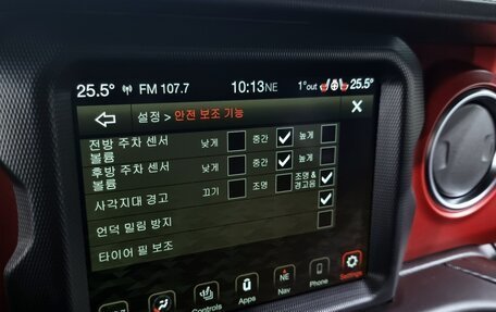 Jeep Wrangler, 2021 год, 3 454 000 рублей, 19 фотография
