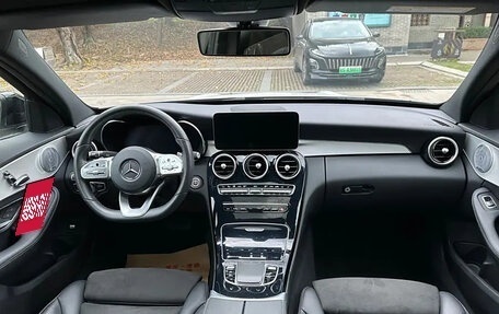 Mercedes-Benz C-Класс, 2021 год, 3 100 000 рублей, 5 фотография
