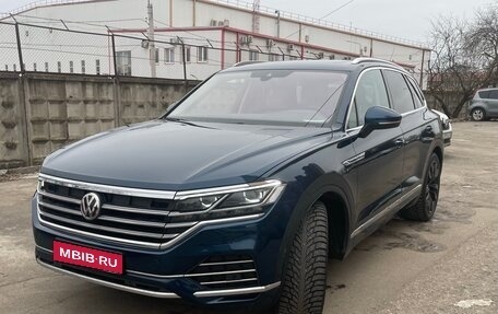 Volkswagen Touareg III, 2020 год, 5 250 000 рублей, 1 фотография