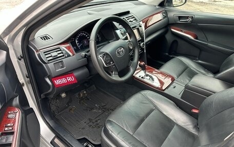 Toyota Camry, 2013 год, 1 730 000 рублей, 10 фотография