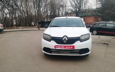 Renault Logan II, 2016 год, 320 000 рублей, 2 фотография