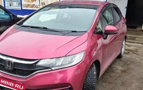 Honda Fit III, 2017 год, 1 157 000 рублей, 4 фотография