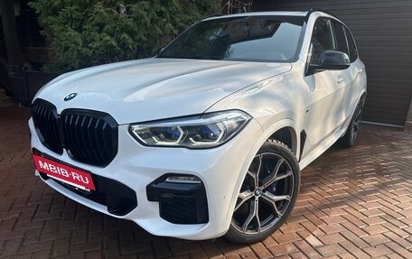 BMW X5, 2019 год, 6 850 000 рублей, 3 фотография