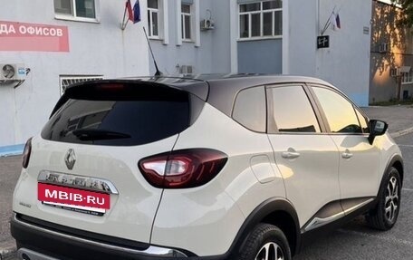 Renault Kaptur I рестайлинг, 2018 год, 1 550 000 рублей, 2 фотография