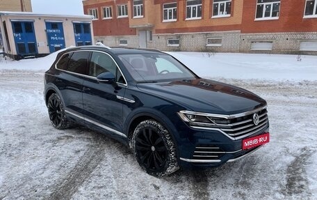 Volkswagen Touareg III, 2020 год, 5 250 000 рублей, 9 фотография