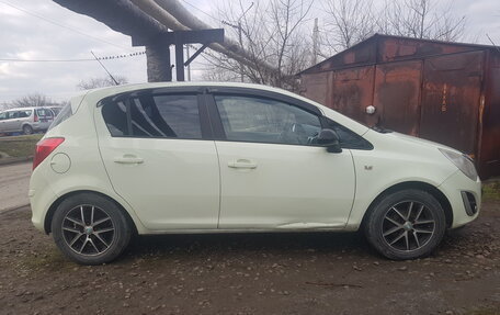 Opel Corsa D, 2011 год, 600 000 рублей, 7 фотография