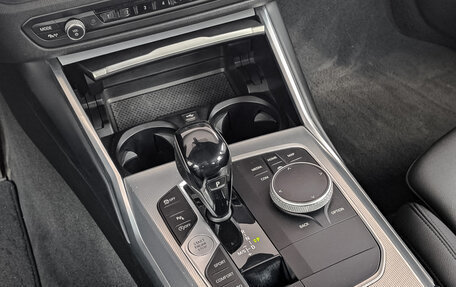BMW 3 серия, 2021 год, 4 050 000 рублей, 21 фотография