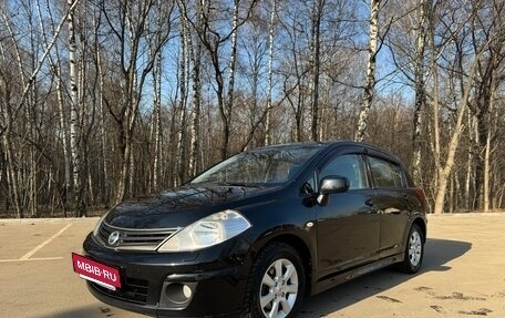 Nissan Tiida, 2011 год, 890 000 рублей, 2 фотография