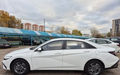 Hyundai Elantra, 2024 год, 2 470 000 рублей, 8 фотография