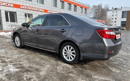 Toyota Camry, 2013 год, 1 720 000 рублей, 7 фотография