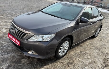 Toyota Camry, 2013 год, 1 720 000 рублей, 10 фотография