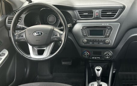 KIA Rio III рестайлинг, 2013 год, 1 000 000 рублей, 8 фотография