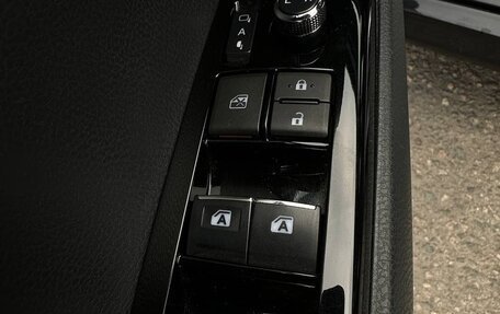 Toyota Camry, 2018 год, 3 100 000 рублей, 21 фотография
