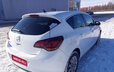 Opel Astra J, 2011 год, 780 000 рублей, 1 фотография