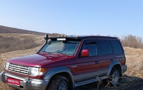 Mitsubishi Pajero III рестайлинг, 1992 год, 675 000 рублей, 1 фотография