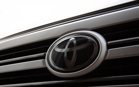 Toyota Land Cruiser, 2022 год, 11 990 000 рублей, 10 фотография