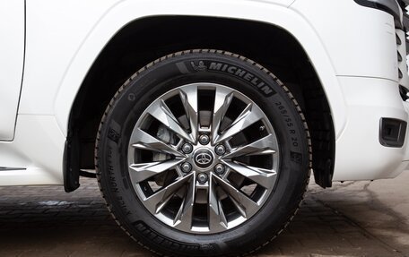 Toyota Land Cruiser, 2022 год, 11 990 000 рублей, 12 фотография
