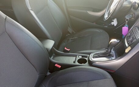 Opel Astra J, 2011 год, 780 000 рублей, 13 фотография