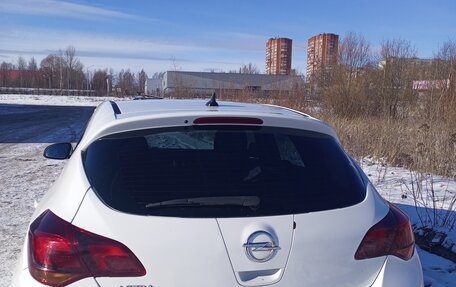 Opel Astra J, 2011 год, 780 000 рублей, 24 фотография