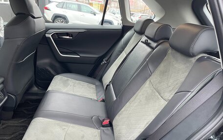 Toyota RAV4, 2024 год, 4 080 000 рублей, 15 фотография