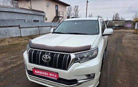 Toyota Land Cruiser Prado 150 рестайлинг 2, 2018 год, 5 450 000 рублей, 6 фотография