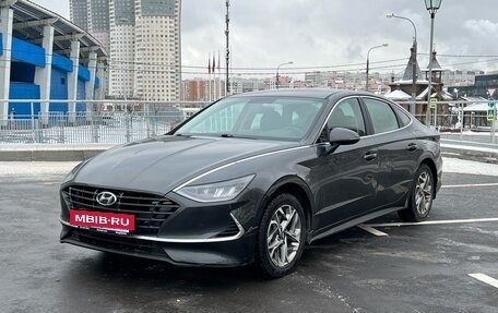 Hyundai Sonata VIII, 2021 год, 1 979 000 рублей, 3 фотография