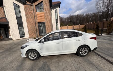 Hyundai Solaris II рестайлинг, 2020 год, 1 950 000 рублей, 8 фотография