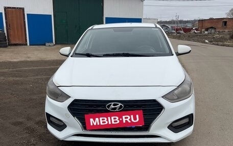 Hyundai Solaris II рестайлинг, 2019 год, 950 000 рублей, 3 фотография