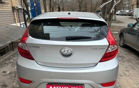 Hyundai Solaris II рестайлинг, 2012 год, 770 000 рублей, 4 фотография