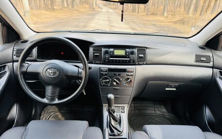 Toyota Corolla, 2005 год, 650 000 рублей, 24 фотография