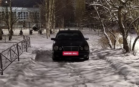 Mercedes-Benz E-Класс, 1998 год, 350 000 рублей, 6 фотография