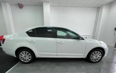 Skoda Octavia, 2017 год, 1 170 000 рублей, 4 фотография