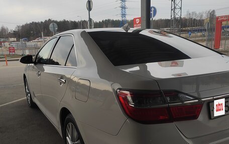 Toyota Camry, 2017 год, 2 700 000 рублей, 8 фотография