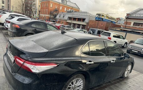 Toyota Camry, 2018 год, 2 800 000 рублей, 4 фотография