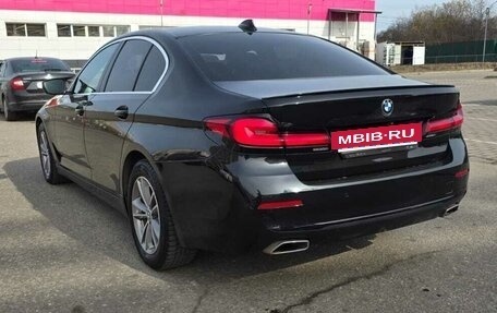 BMW 5 серия, 2021 год, 3 550 000 рублей, 4 фотография